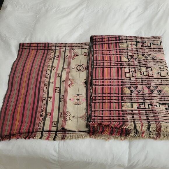 Early 20th C. Antique Bhutanese Kira - Picture 2 of 10